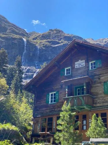 Grawandhütte dein Kraftplatz auf 1640m in Dornauberg-Ginzling, Österreich