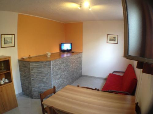 Small One-Bedroom Apartment (4 Adults) room in Villa Valeria