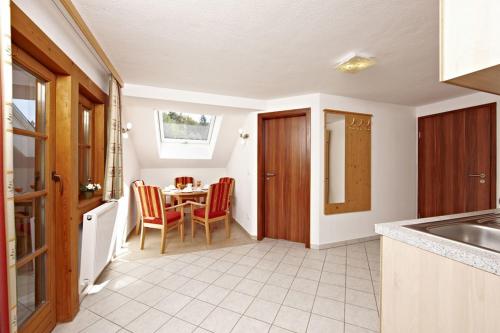 Hotel Garni Alpspitz Superior - image 12