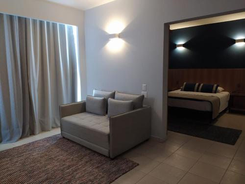 1 twin bed, 1 sofa bed