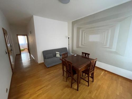 Torboletta Apartments Room Type - Two-Bedroom Apartment Torboletta Apartments Room Type - Two-Bedroom Apartment
