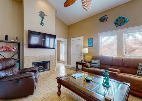 MIBB10 The Hidden Gem of Port A Secluded Condo with Community Pool, Boardwalk and Beach Access in Mustang Beach, USA