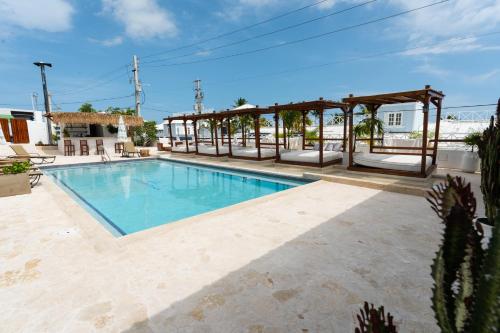 Πισίνα, Parguera Plaza Hotel - Adults Only in Λα Παρκερα