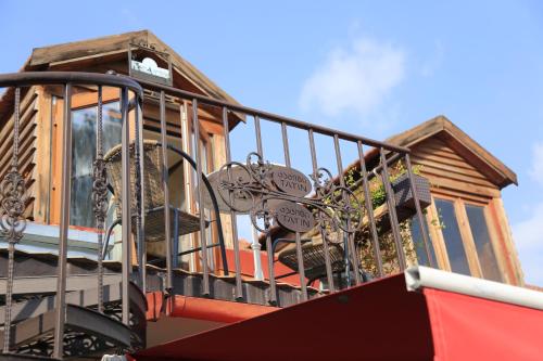 Tatin - Hotel & Café in Mtskheta 2