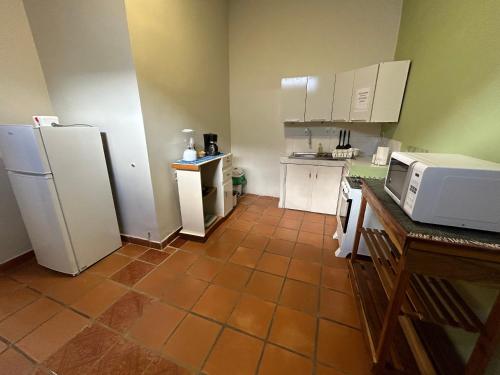 Departamento Completo 3 habitaciones, Zona Jockey-Arena in Lambare