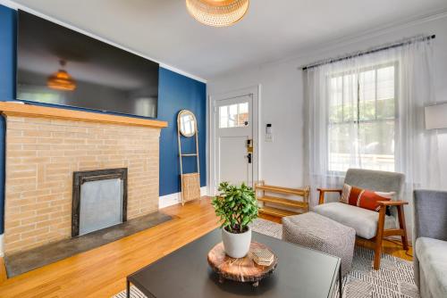 Updated Atlanta Getaway with Yard about 5 Mi to Downtown in Atlanta, USA