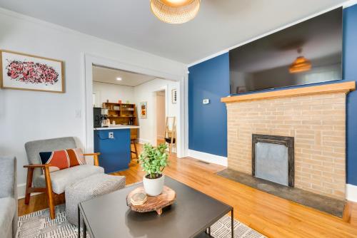 Updated Atlanta Getaway with Yard about 5 Mi to Downtown in Atlanta, USA
