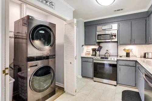 North Charleston Vacation Rental Near Cooper River in Charleston, USA