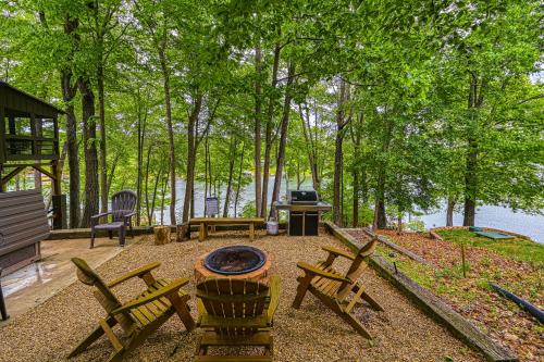 LakeSide Cabin