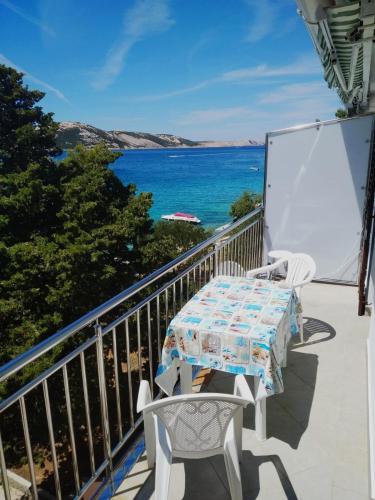 Two-Bedroom Apartment with Terrace and Sea View image 10