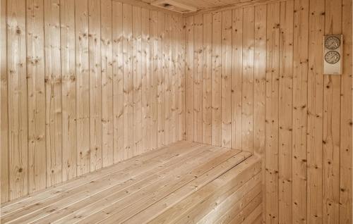 Beautiful Home In Lillehammer With Sauna