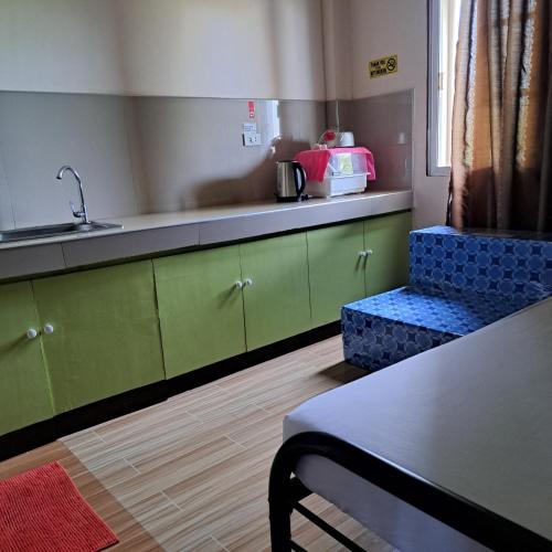 JZA Transient House Room Type - Twin Room with Private Bathroom