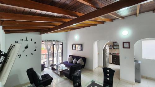 amplio apartamento en envigado