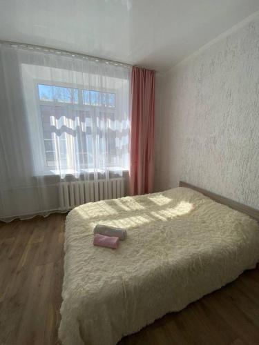 B&B Ust-Kamenogorsk - Квартира-студия недорого напротив парка Металлургов - Bed and Breakfast Ust-Kamenogorsk