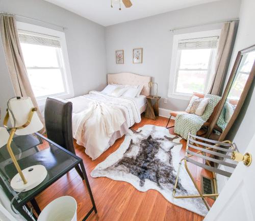 Luxe 3BR Apartment at MIT Harvard with FREE parking thumb 4