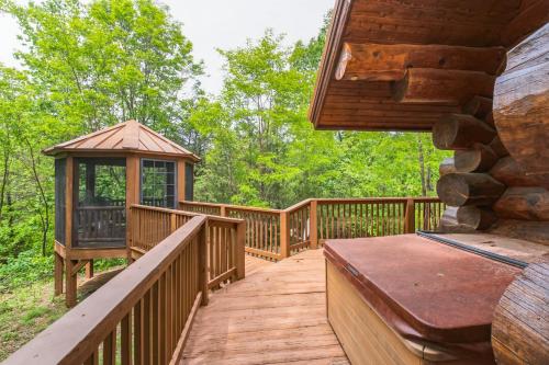 Ridge Views - Private Mountain Top Cabin cabin in Gatlinburg, USA