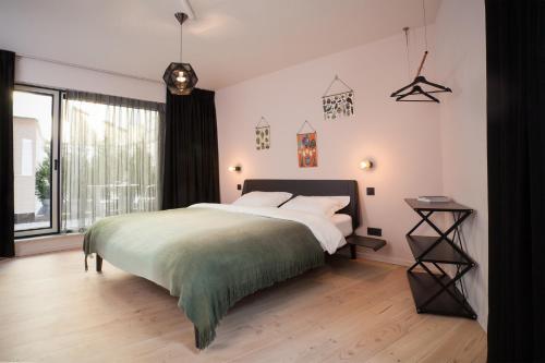 B&B Lucy in the Sky, Антверпен