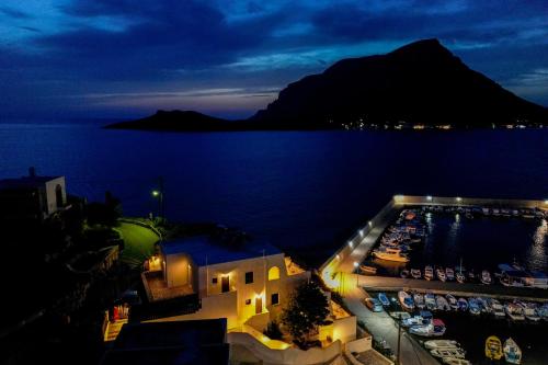 Pelagos Seafront Accommodation - Maria, Mirtéai (foto 3)