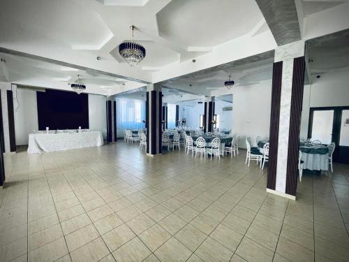 餐廳, Hotel Tata Si Fii in 羅希斯特