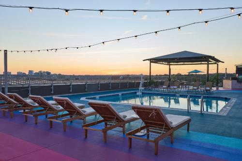 The Ven at Embassy Row, Washington, D.C., a Tribute Portfolio Hotel