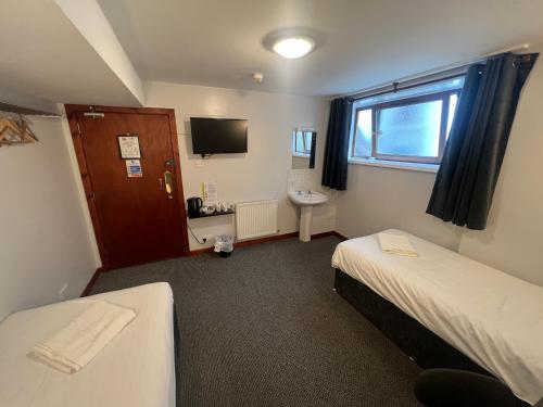 Lost Guest House Aberdeen - image 4