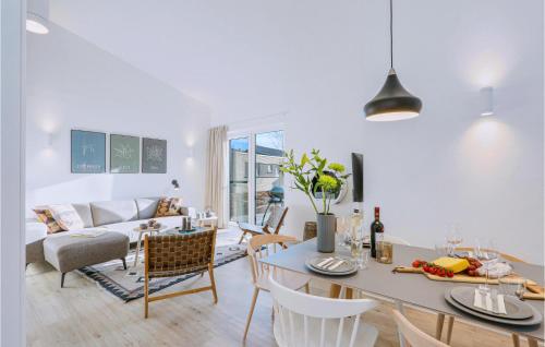 Three-Bedroom Holiday Home in Lembruch/Dummer See