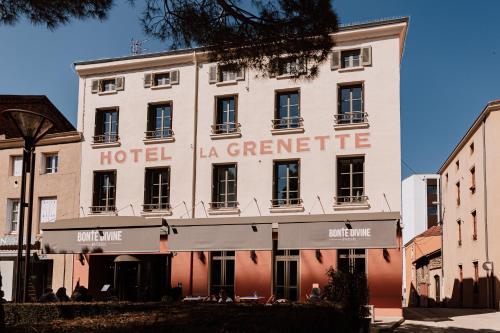 Mage hotels - HOTEL LA GRENETTE in Roanne