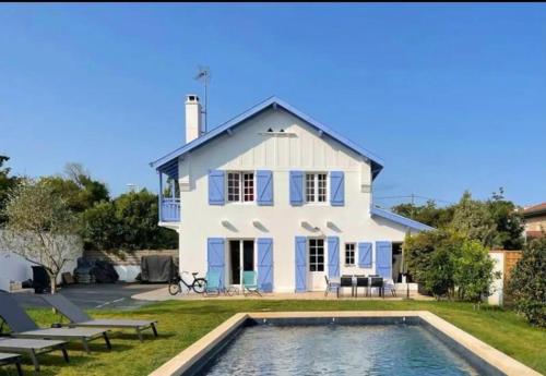 Pays Basque - Charmante maison avec jardin et piscine