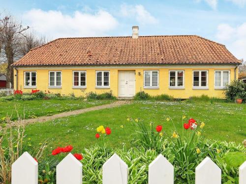  11 person holiday home in r sk bing in Ærøskøbing