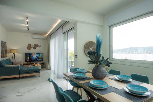 Nicolas Exclusive Apartment - Tap to explore photos