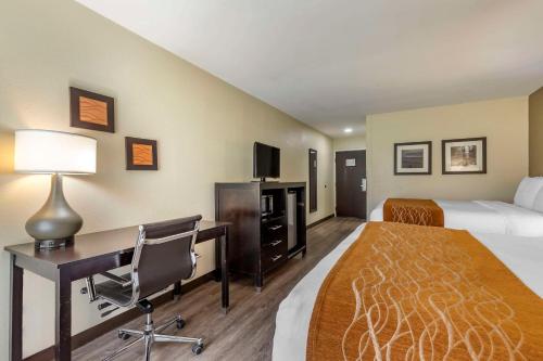 Comfort Inn Marion near Downtown & Blue Ridge PKWY - Hotel - Marion