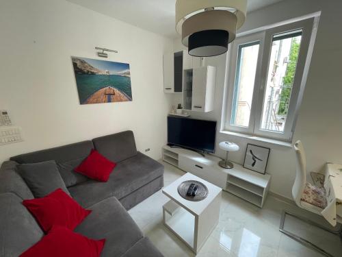 Apartment “Jelin dvor” 3+2, Bacvice, Split · Spalato (Split)