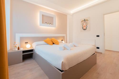 Double Room image 7