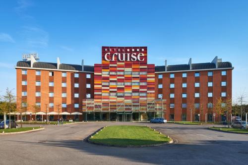 Hotel Cruise - Lucino