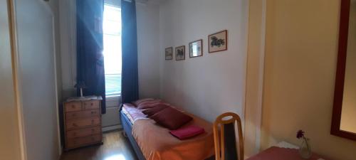 Single Room with Shared Shower and Toilet