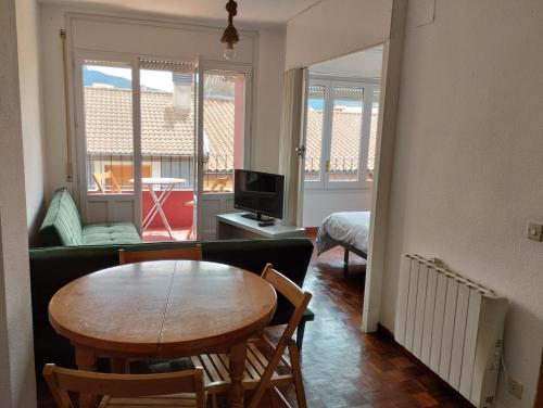 Luminoso, céntrico y silencioso apartamento, Jaca (fotografie 6)