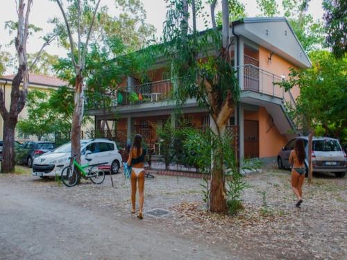  Camping Larocca in 88060 Badolato