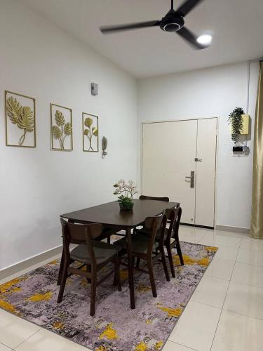 Inadh Suites @ Icon Residence With Pool in Kuala Terengganu