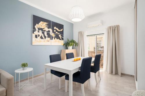  Downtown Lux Apartment in Faro