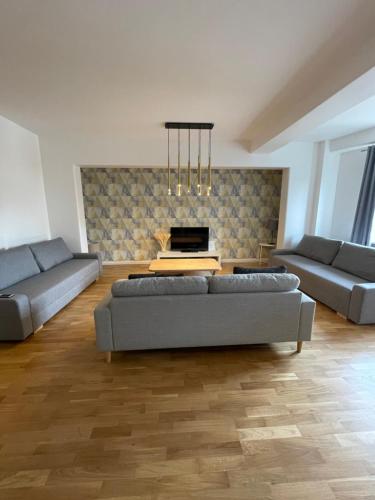 Boutique Apartments - Old Town 120m2 - Private Underground Parking -, Breslau (Foto 2)