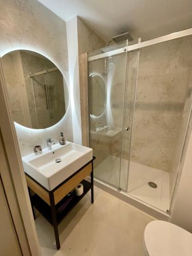 Boutique Apartments - Old Town 120m2 - Private Underground Parking -, Breslau (Foto 5)