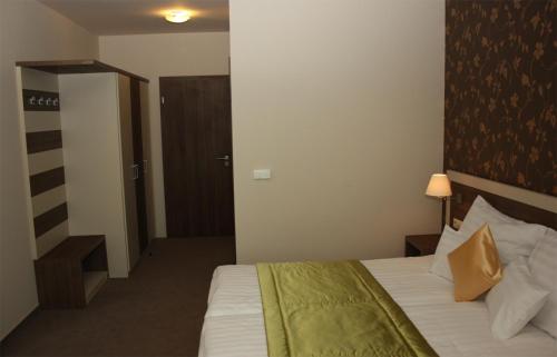 Hotel Európa Gunaras - image 10