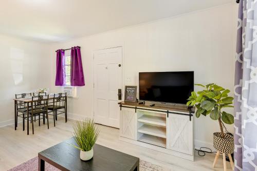 Winston-Salem Vacation Rental about 3 Mi to Downtown! in Winston-Salem, USA