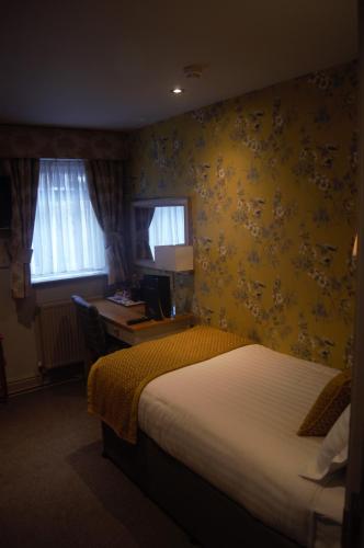 The Woolly Sheep Inn - image 10