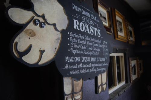 The Woolly Sheep Inn - image 5