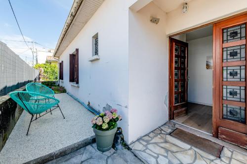 Maison de plain pied avec extérieur - Location saisonnière - Floirac