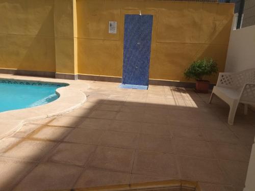 Apartamento con piscina