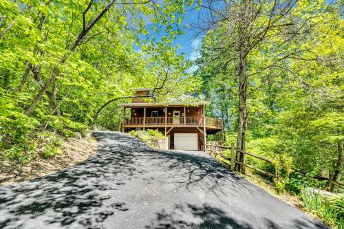 Mockingbird Nest - Sevierville