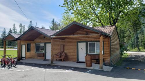 Beargrass Lodging & RV Resort