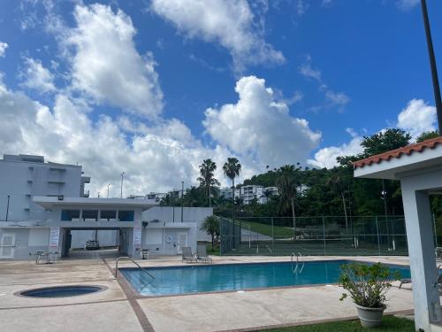 Relaxing Hillside Village Apartment in Rio Grande